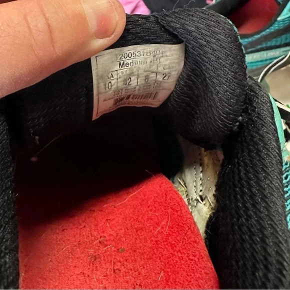 Brooks Cascadia 4 Running Shoes - Picture 2 of 13